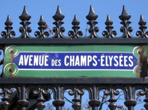 Avenue des champs elysees 300x224 The Famous & Exclusive Avenue des Champs Élysées