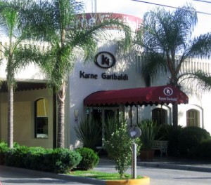 Karne Garibaldi Guadalajara 300x264 Karne Garibaldi:  Good Food Fast in Guadalajara, Mexico