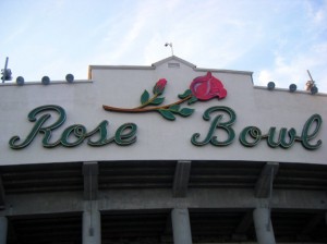 Rose Bowl Sign 300x224 Shopping at the Rose Bowl Flea Market