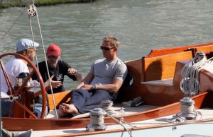 Daniel_Craig_on_Venice_yacht Daniel Craig on Venice yacht 300x194 Bond, Bourne & Beyond Luxury Tour