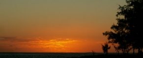 Sunrise_from_bel_mar_beach, Mauritius