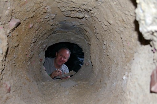 Looking-into-the-tunnel The Shawshank Redemption