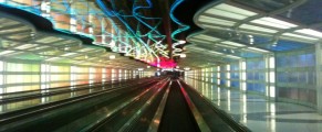 Underground-people-mover-at-Chicago-OHare-airport