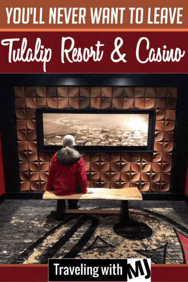 Looking at art at Tulalip Resort & Casino