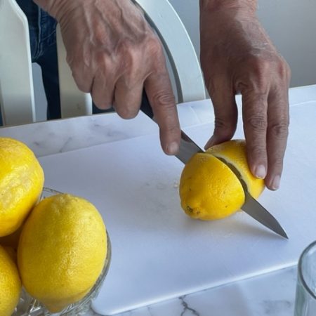 How to Make Limonana, Tasty Mint Lemonade