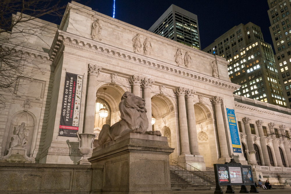 new york public library exterior shot